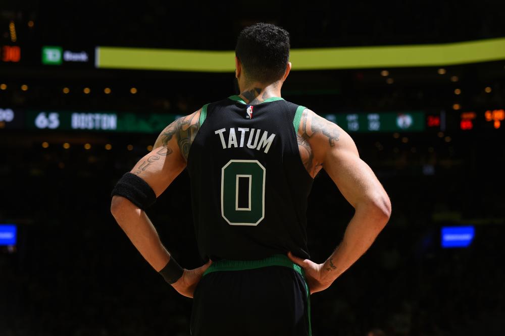 更传递了球 更传递了球